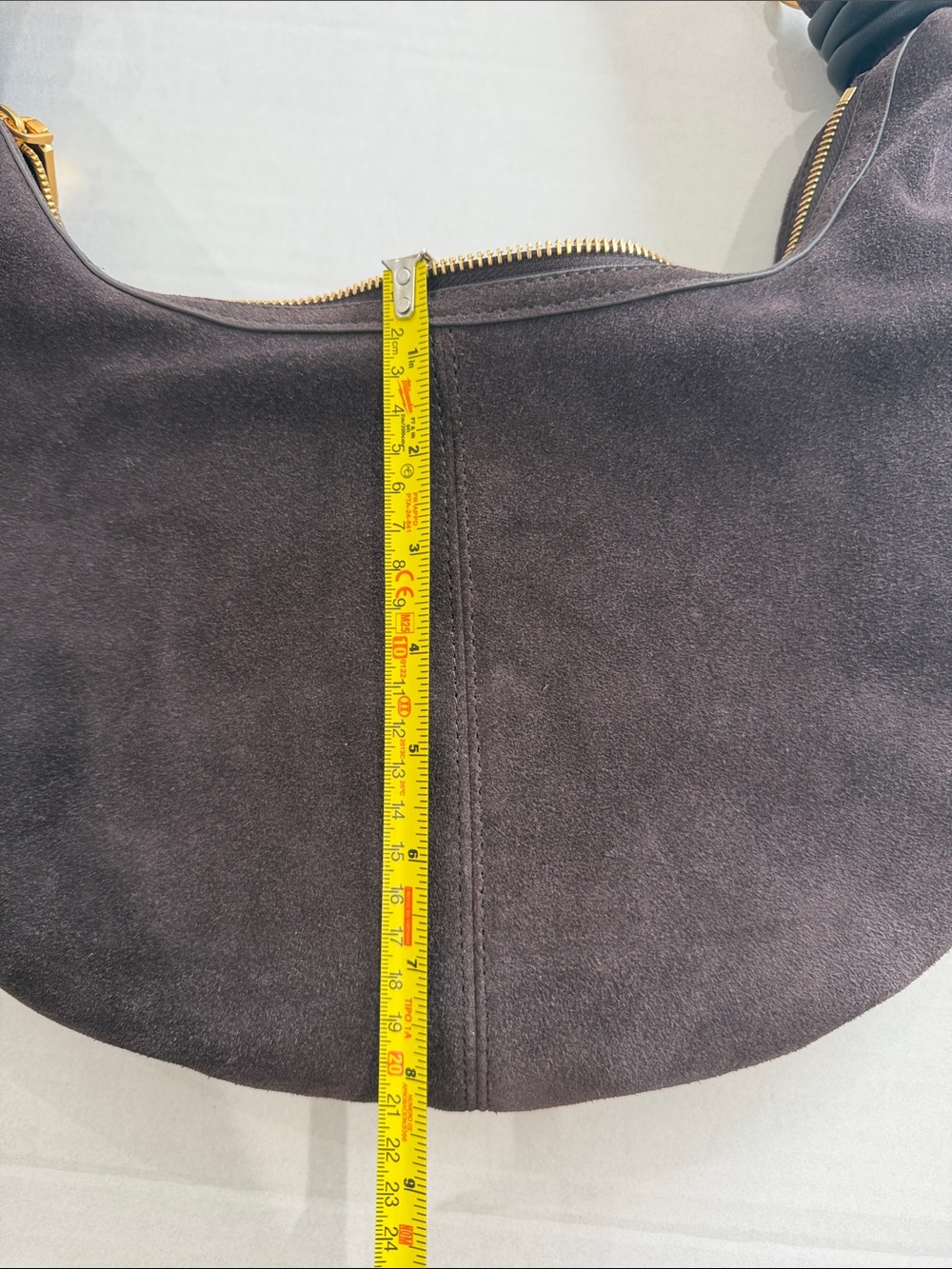 Alf the label dumpling handbag suede brown - Picture 7 of 10